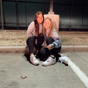 Meet your Posher, Emma